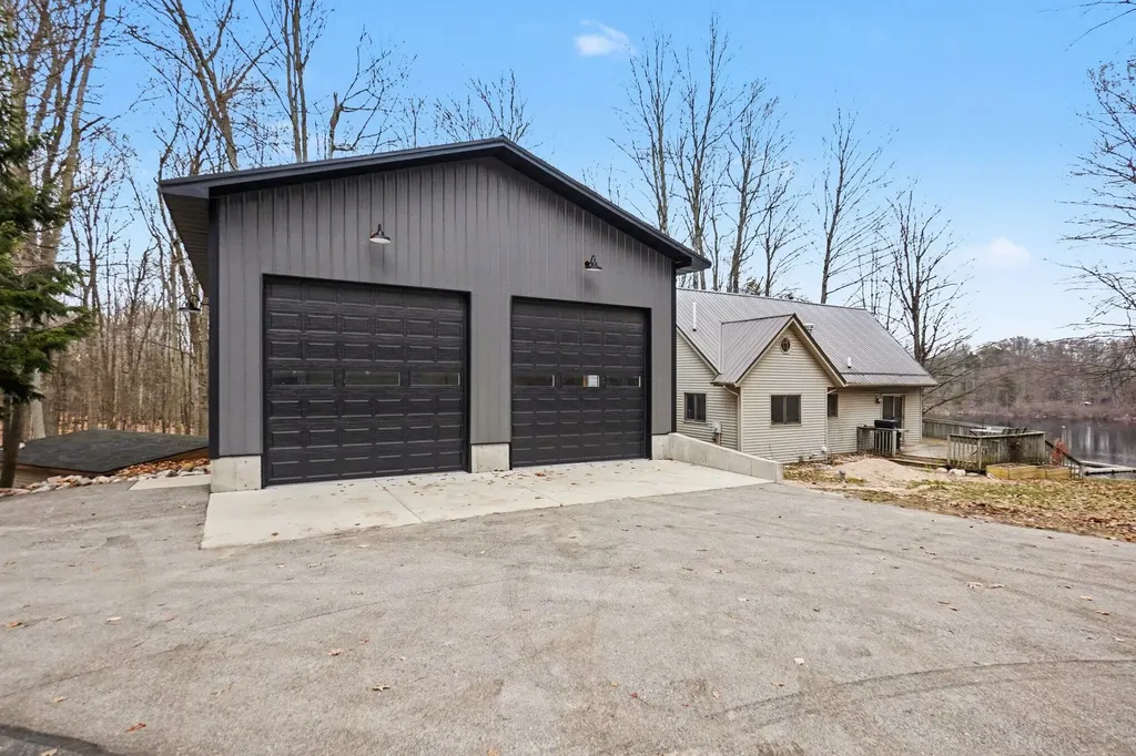 8906 E Spring Hill Newfield Township MI 49421
