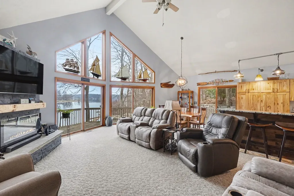 8906 E Spring Hill Newfield Township MI 49421
