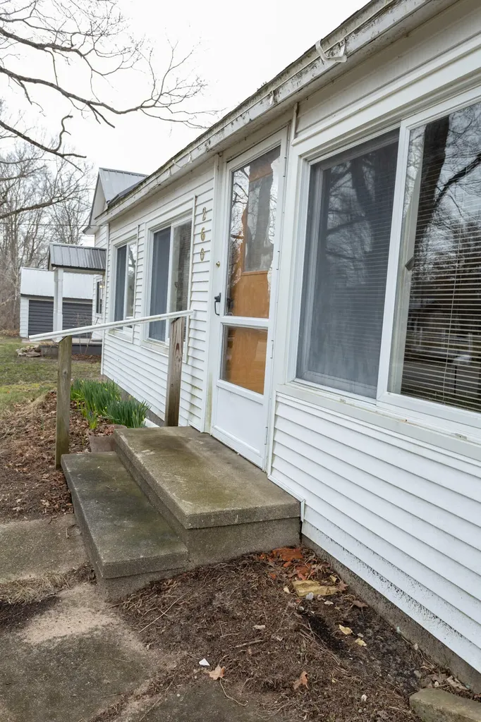 260 S Scott Street Aetna Township MI 49336