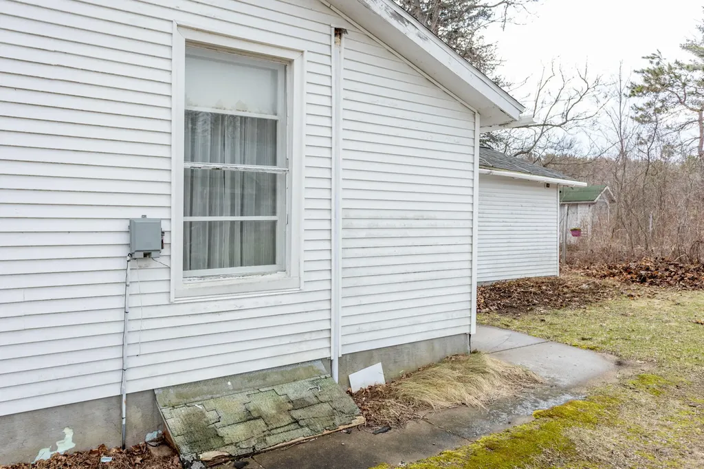260 S Scott Street Aetna Township MI 49336