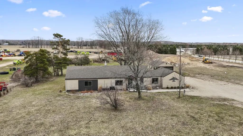 18554 Northland Drive Green Charter Township MI 49307