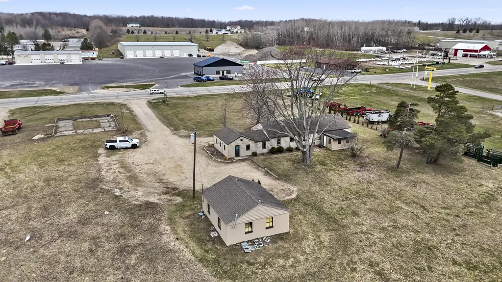 18554 Northland Drive Green Charter Township MI 49307