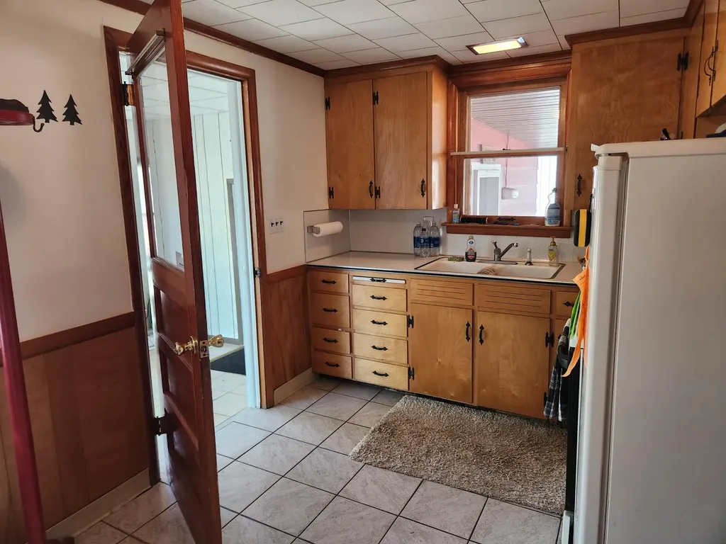 8024 W Hemlock Avenue Lake Township MI 49304