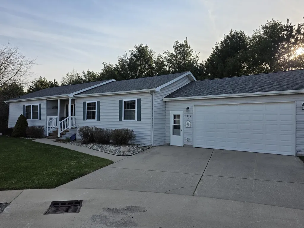 1412 Westwind Lane Fremont City MI 49412