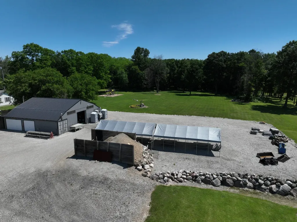 3371 Noble Road Addison Township MI 48370