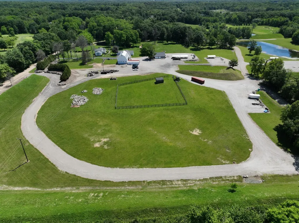 3371 Noble Road Addison Township MI 48370