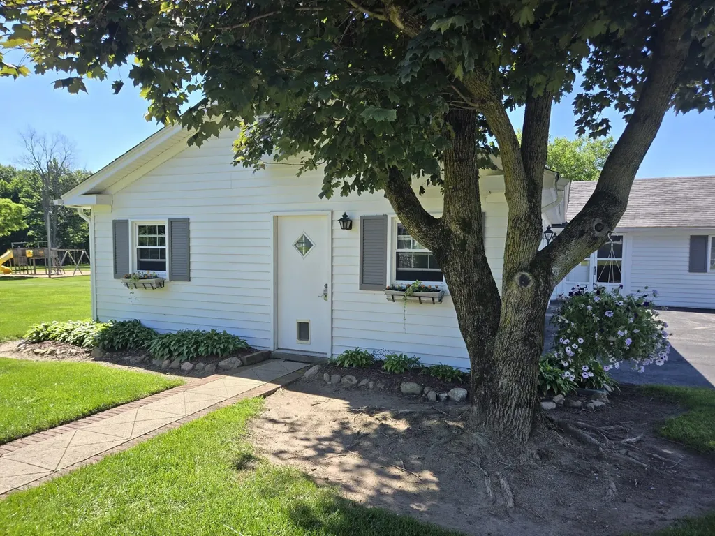 3371 Noble Road Addison Township MI 48370