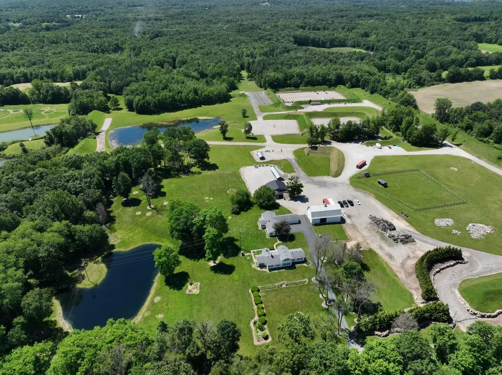 3371 Noble Road Addison Township MI 48370