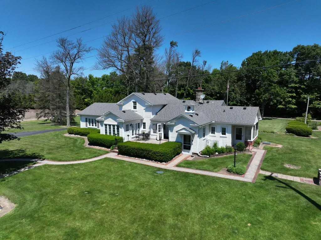 3371 Noble Road Addison Township MI 48370