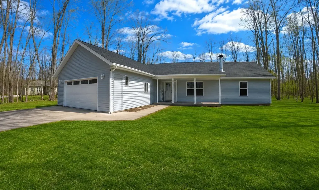 6405 Wolverine Trail Otsego Lake Township MI 49735