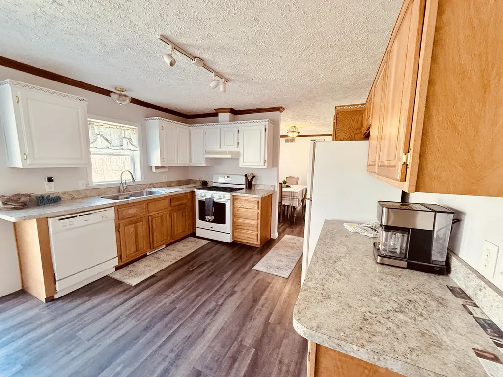 6405 Wolverine Trail Otsego Lake Township MI 49735
