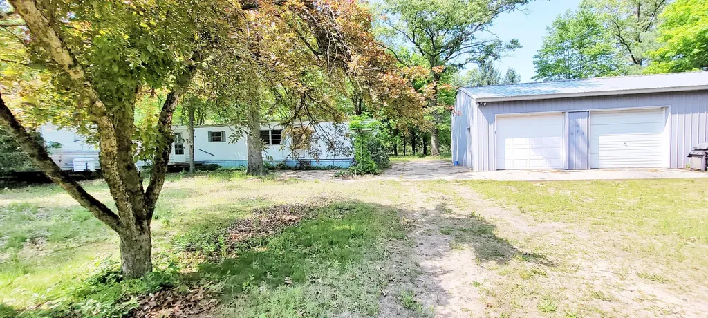 5350 E Crystal Lake Road Holton Township MI 49425