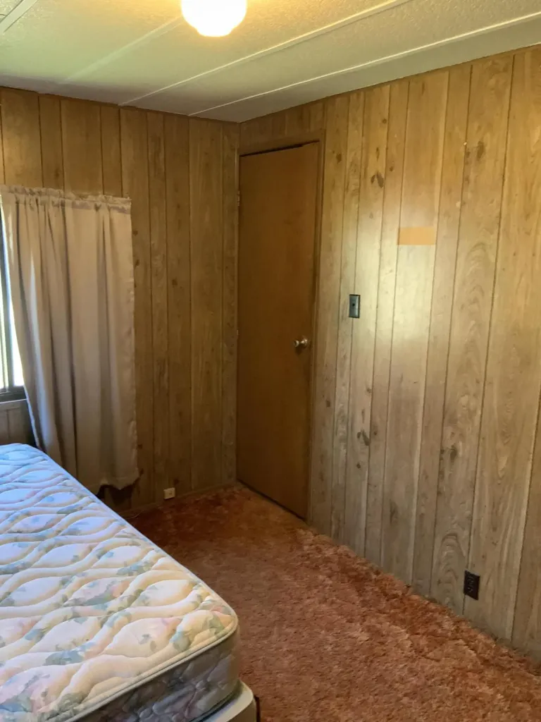 17871 3 Mile Unknown City MI 49639