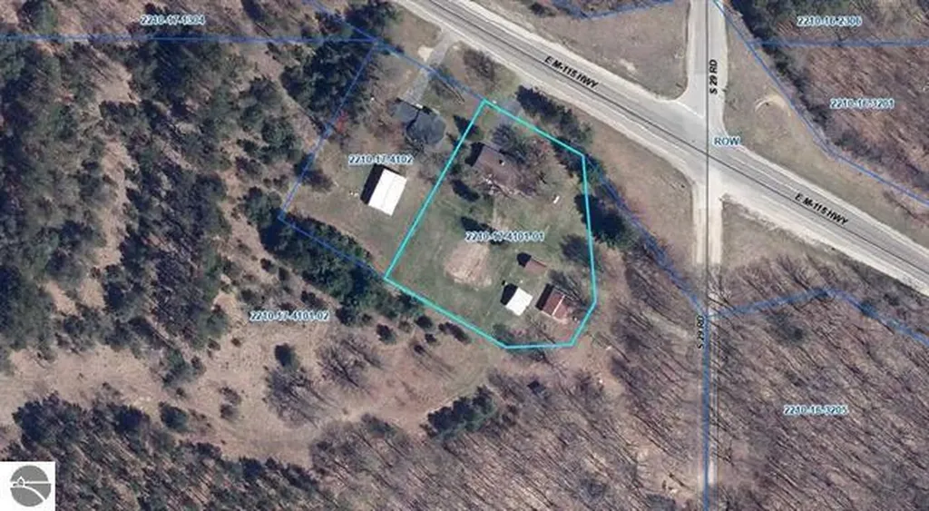 1970 E M 115 Selma Township MI 49601