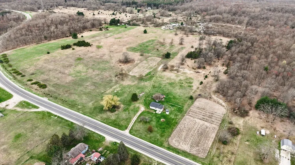 5771 N Woodbridge Road Merrill Township MI 49349