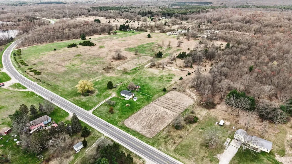 5771 N Woodbridge Road Merrill Township MI 49349