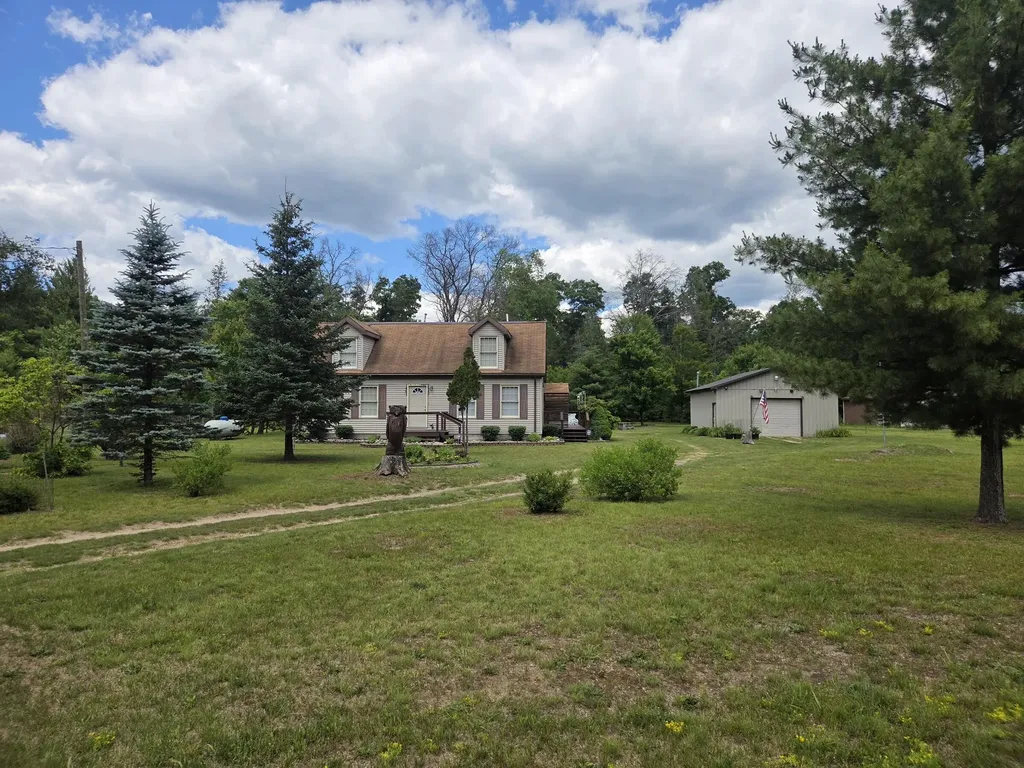 2074 E 36th Street Cherry Valley Township MI 49642