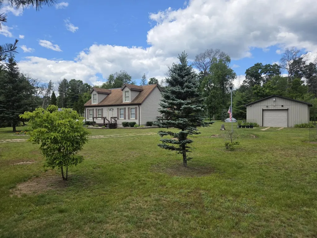 2074 E 36th Street Cherry Valley Township MI 49642