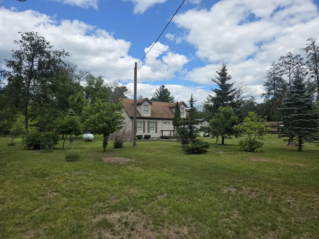 2074 E 36th Street Cherry Valley Township MI 49642