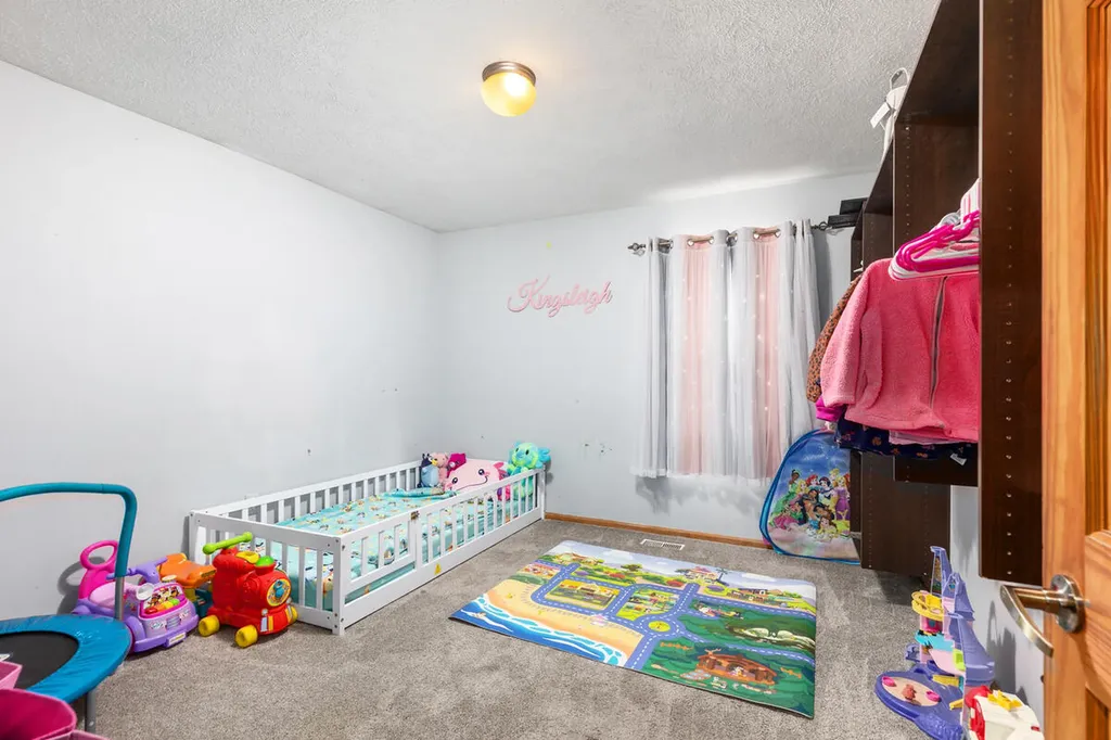 8233 Beech Avenue Croton Township MI 49329