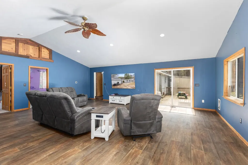8233 Beech Avenue Croton Township MI 49329