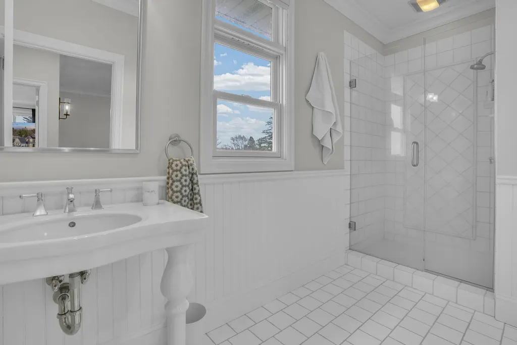 2121 Sunnyside Drive Cadillac City MI 49601