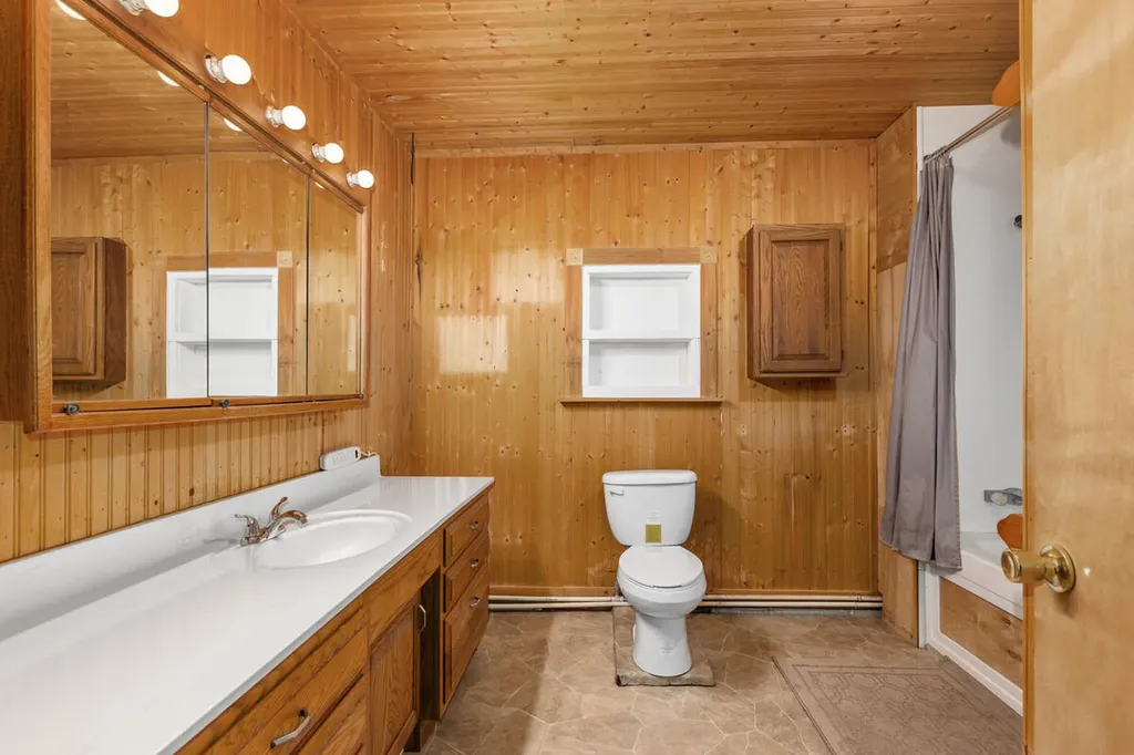 11718 Federal Road Reynolds Township MI 49336