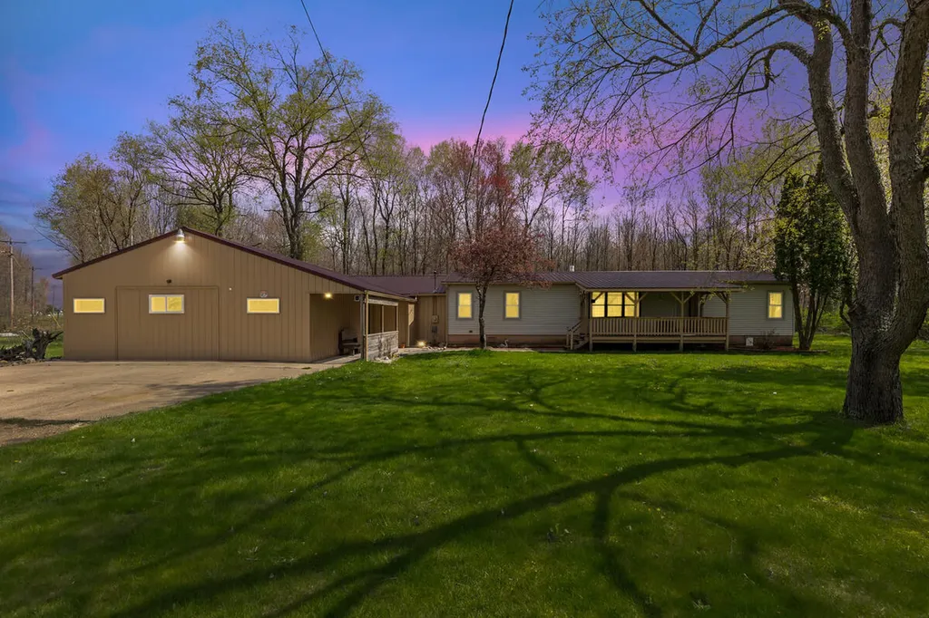 11718 Federal Road Reynolds Township MI 49336