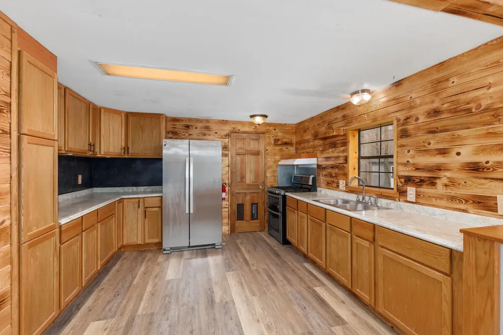 11718 Federal Road Reynolds Township MI 49336