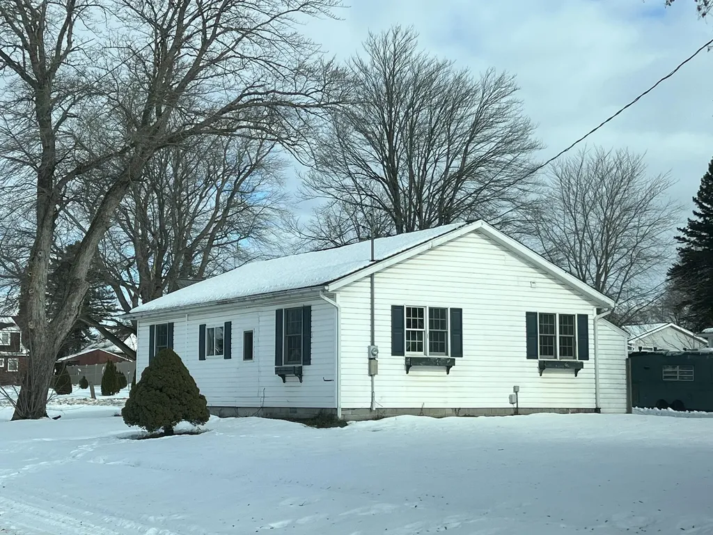 404 Herbert Street Rolland Township MI 49310
