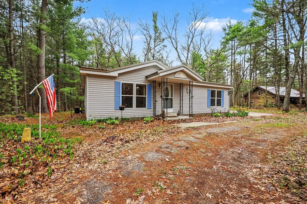 5842 Beech Street Cedar Creek Township MI 49457