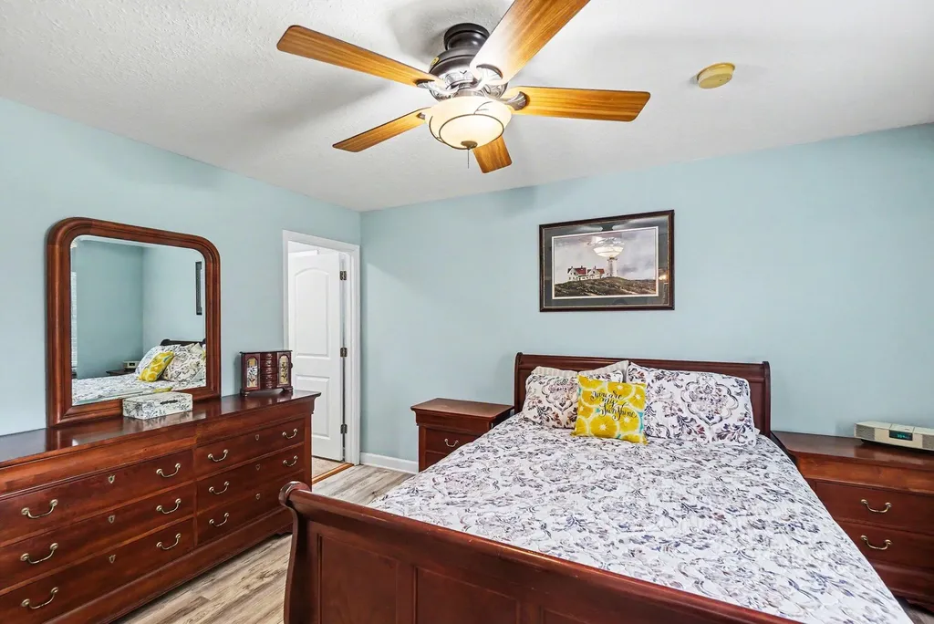 3520 W Lake Drive Orient Township MI 49679