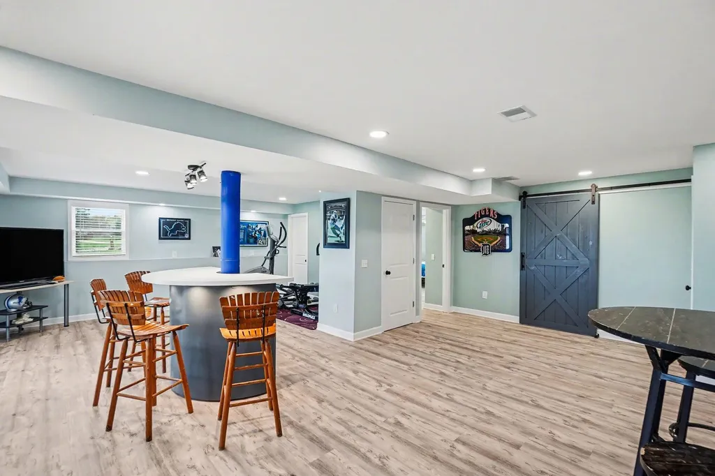 3520 W Lake Drive Orient Township MI 49679