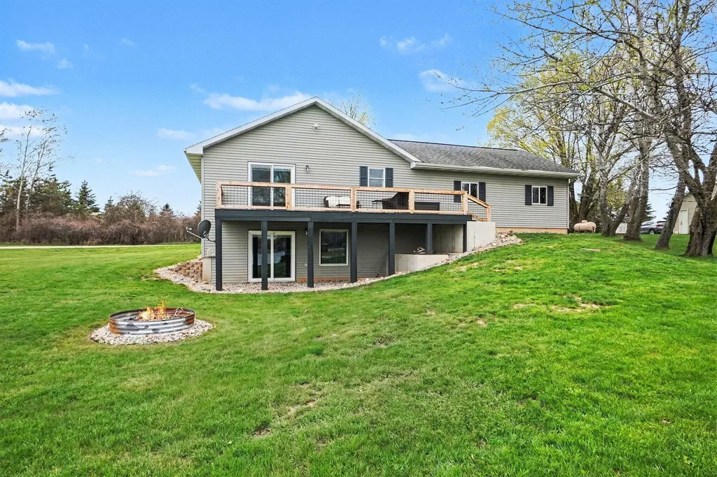 3520 W Lake Drive Orient Township MI 49679
