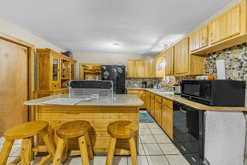 9890 Angel Road SE Garfield Township MI 49633