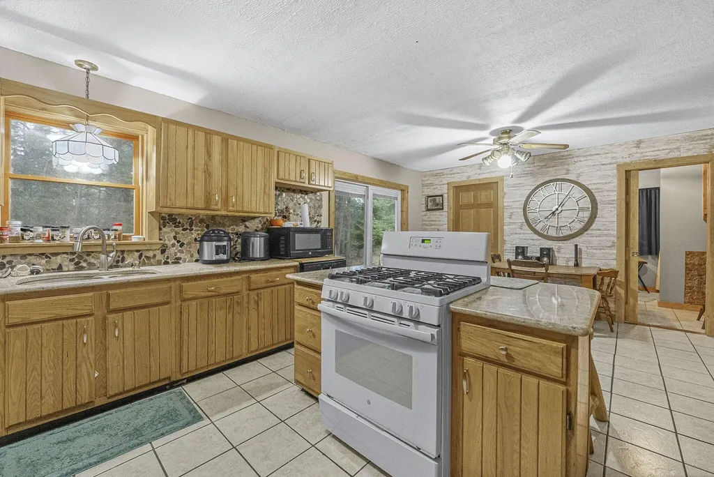 9890 Angel Road SE Garfield Township MI 49633