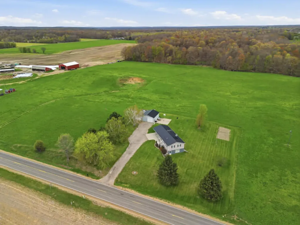 8835 E Mcbrides Road Ferris Township MI 48891