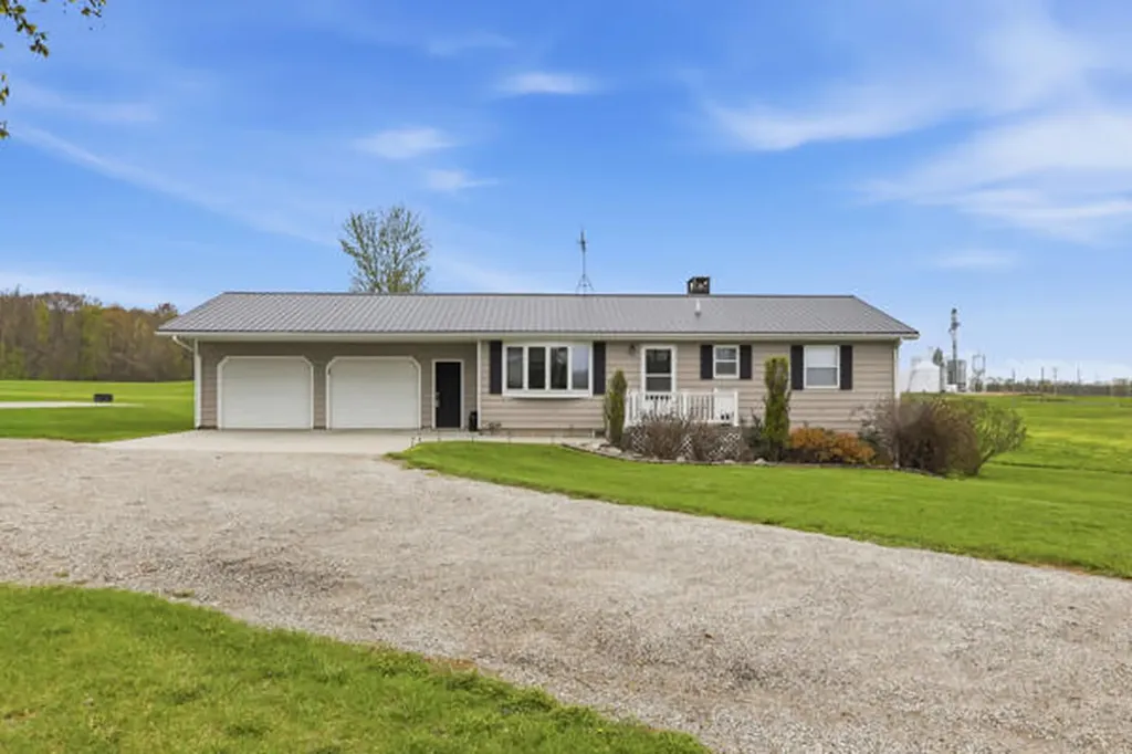 8835 E Mcbrides Road Ferris Township MI 48891