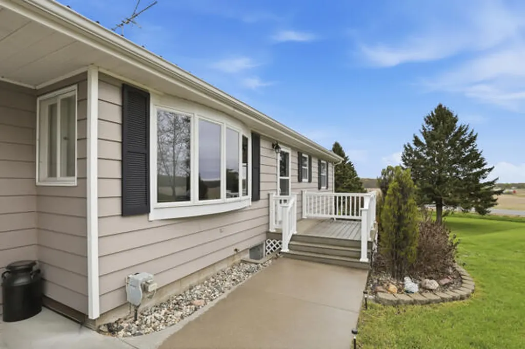 8835 E Mcbrides Road Ferris Township MI 48891