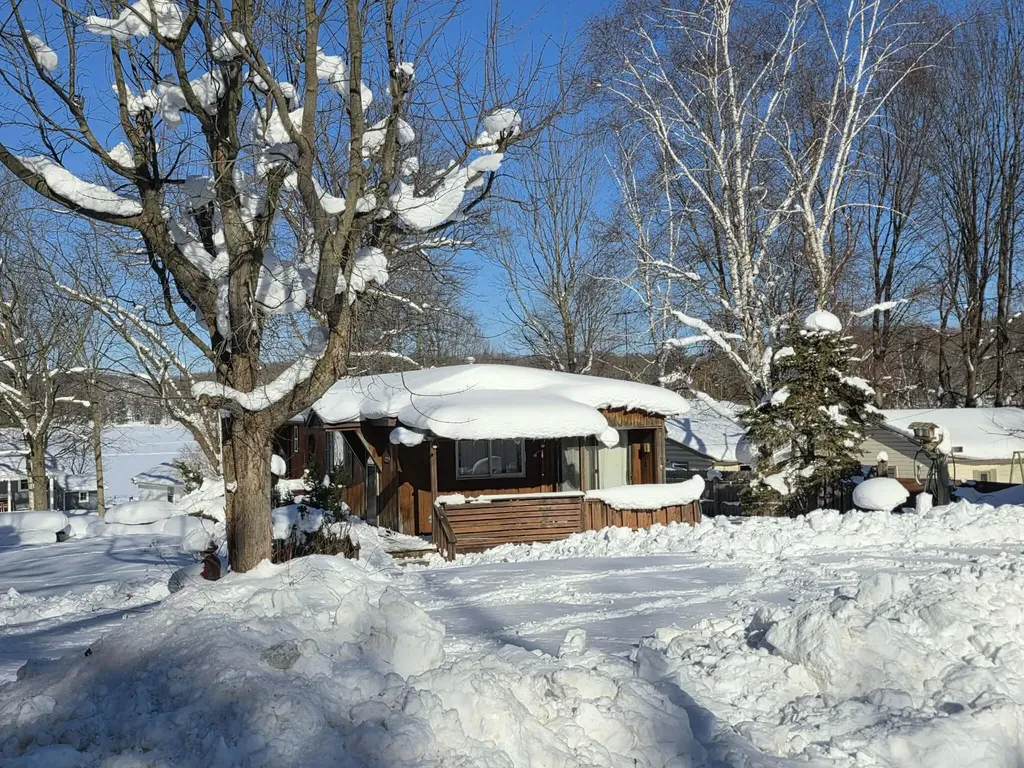 6772 N Claeys Drive Sherman Township MI 49410