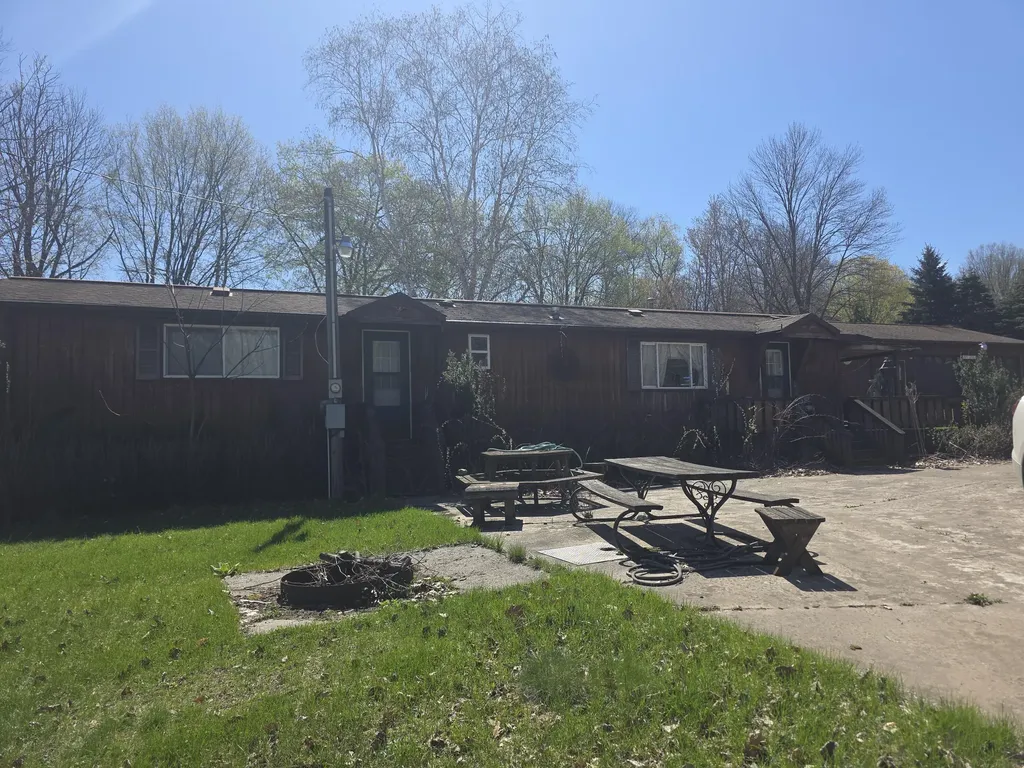 6772 N Claeys Drive Sherman Township MI 49410