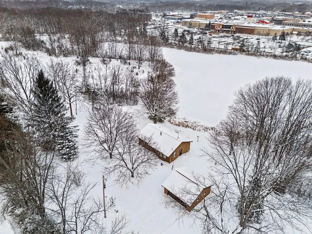 2967 Knapp Street NE Grand Rapids Charter Township MI 49525