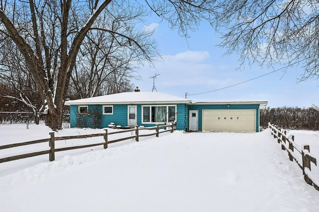 2967 Knapp Street NE Grand Rapids Charter Township MI 49525