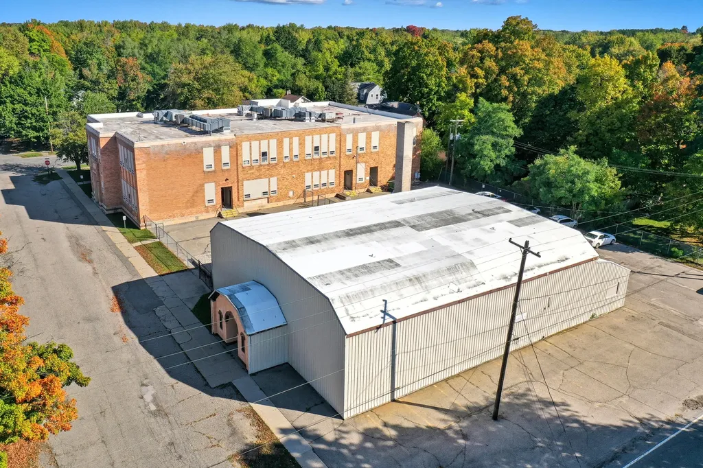 412 E Edgerton Street Unknown City MI 49329