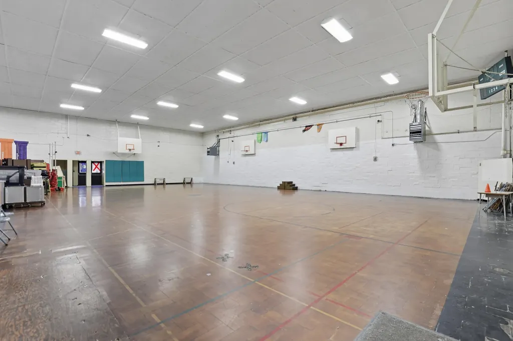 412 E Edgerton Street Unknown City MI 49329