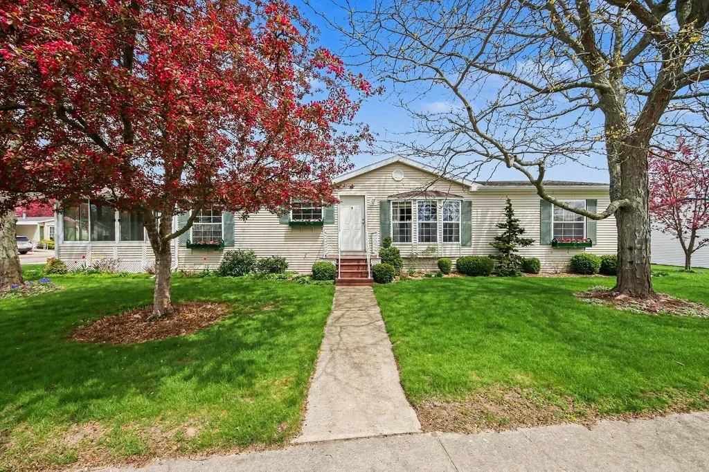 1330 Windridge Lane Fremont City MI 49412