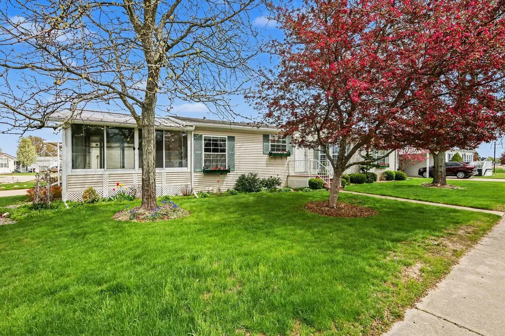 1330 Windridge Lane Fremont City MI 49412
