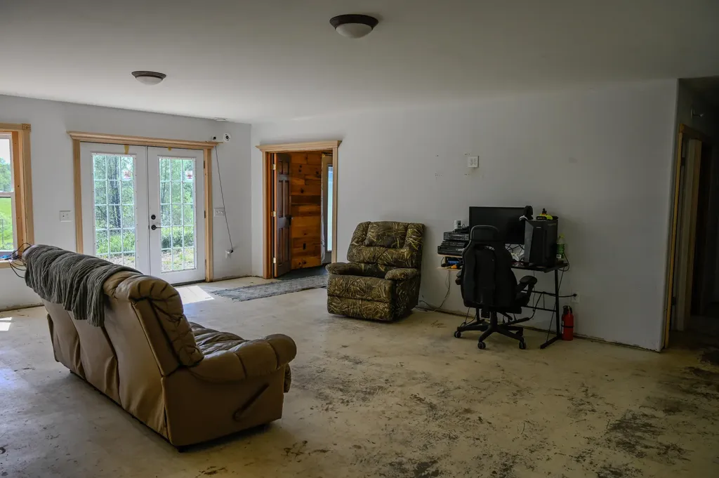 8492 Gibson Avenue Garfield Township MI 48632