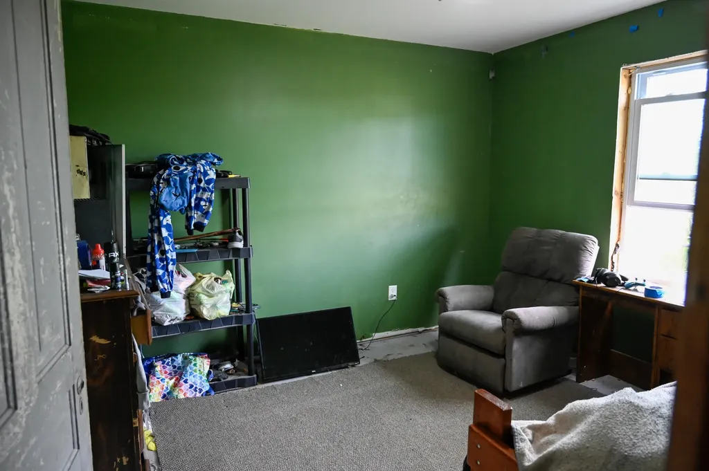 8492 Gibson Avenue Garfield Township MI 48632
