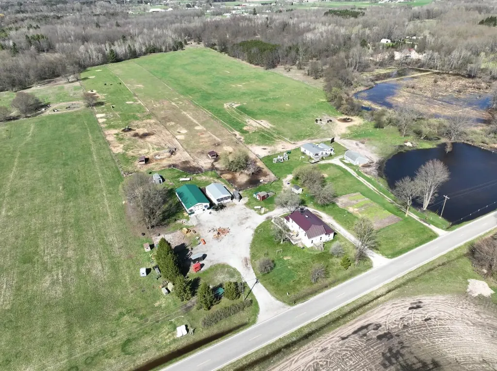 4273 W 80th Street Garfield Township MI 49412